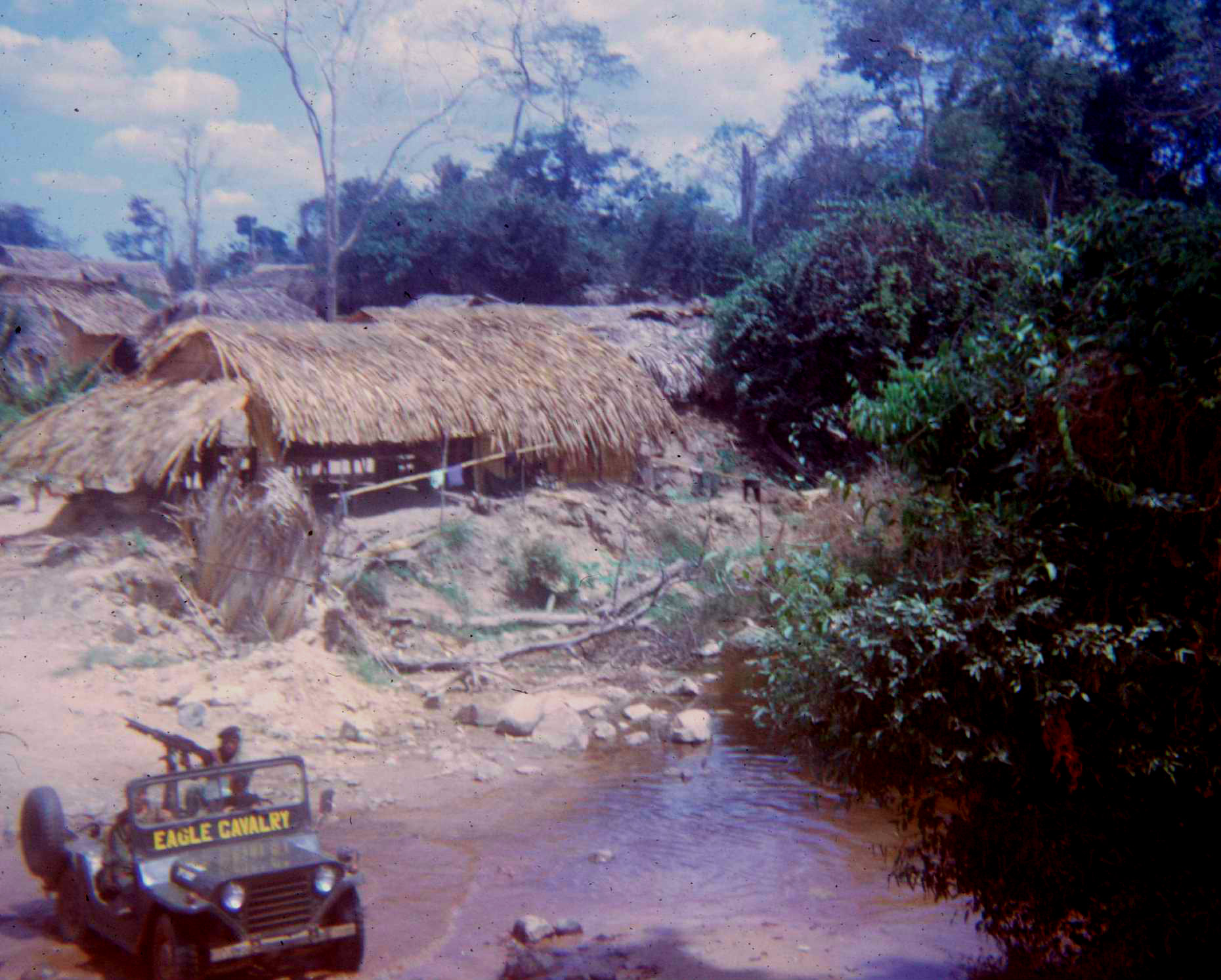 Fontaine village and stream